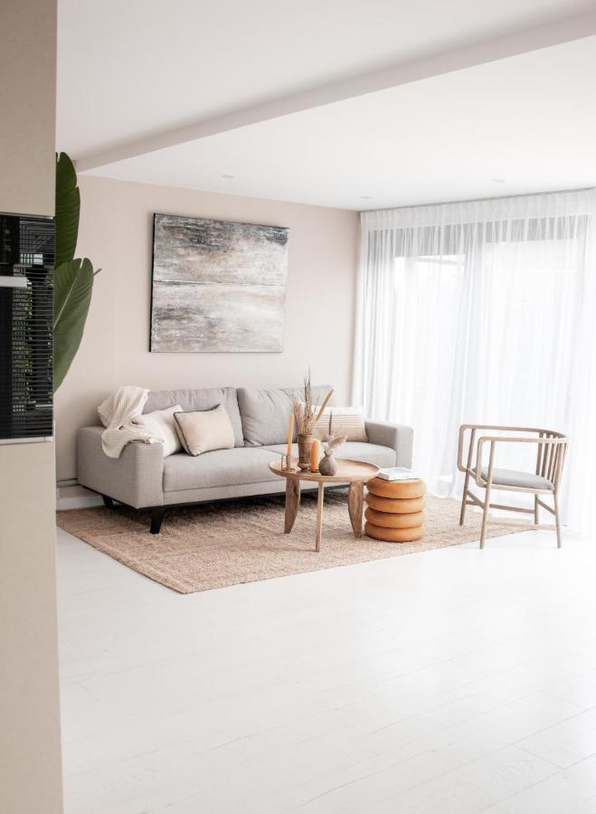 Luxe Vakantiehuis Nova Met Zwembad Ouddorp Exterior foto